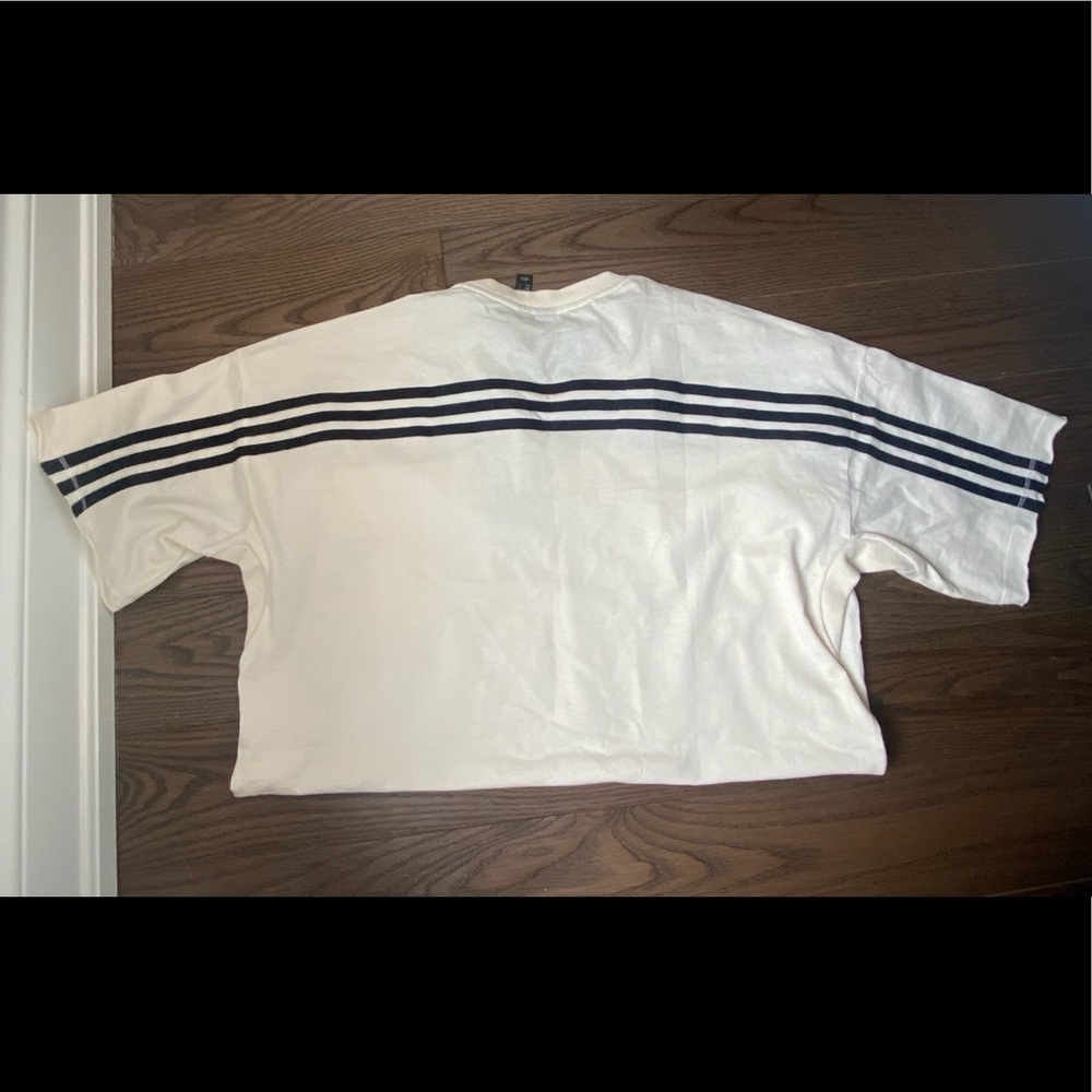 Adidas men’s t-shirt - Picture 4 of 5